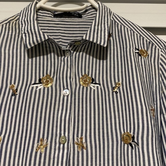 Long sleeve golden flower,striped  blouse, light material - Picture 6 of 6